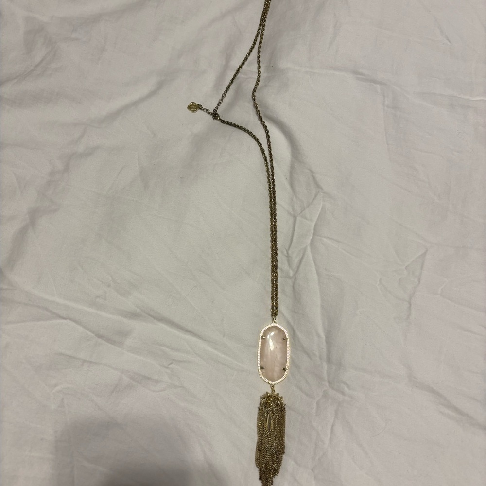 Blush Kendra Scott necklace